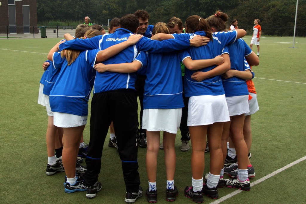 Korfbal C2  6 september-005.JPG